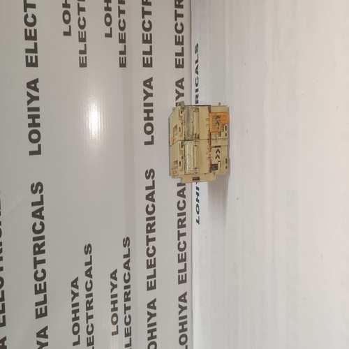 Omron Cqm1-id213 Input Unit