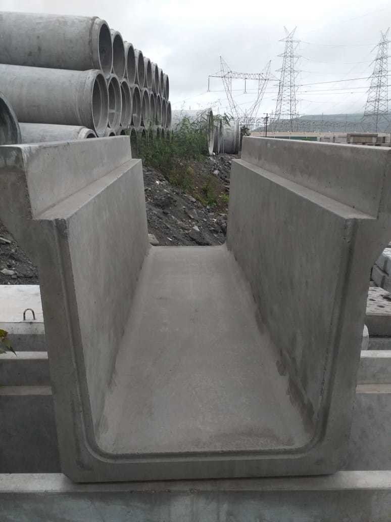 Precast Concrete U Drain Application: Drainage