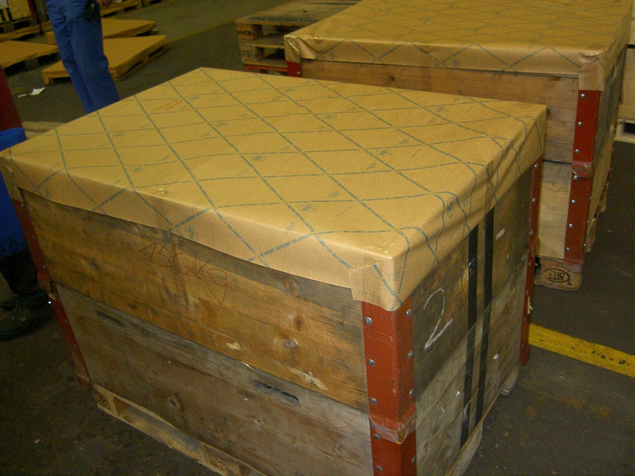 Branorost U Vci Paper - Vci Corrosion Protective Kraft Paper , Standard Rolls And Cut-sheet Options For Non-ferrous Metals And Steel