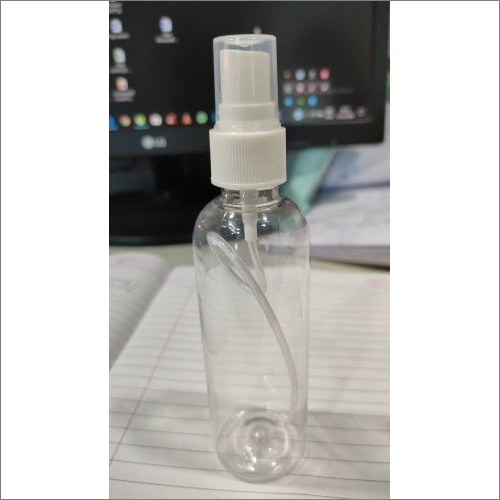 Plastic Spray Bottles - Durable HDPE Material, 16 Oz Capacity, Versatile Clear Design with Adjustable Nozzle