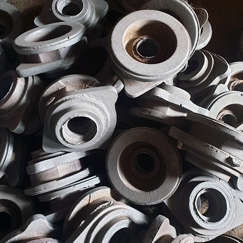 Cast Iron Casting - 2-4.3% Carbon Content, Grey Color | Ideal For Industrial Use, Perfect For Ornamental Applications