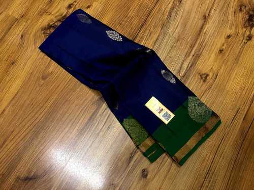 नेवी ब्लू प्योर कांचीपुरम टिश्यू बॉर्डर