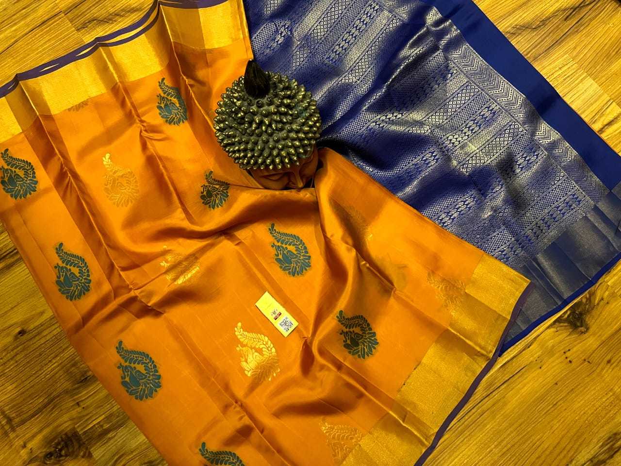 Traditional Pure Kanchipuram Soft Silk With Gold Jarie