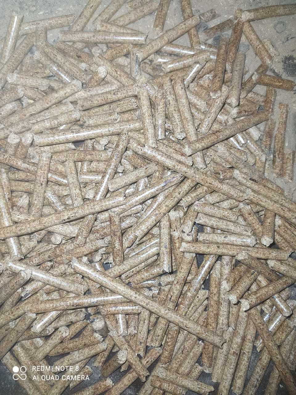 Pine Wood Pellet