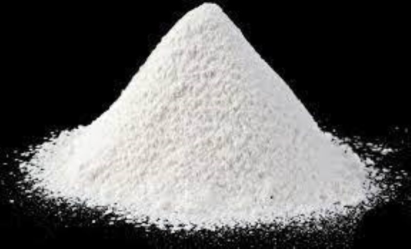 Calcined Clay - 1-100 Microns, White Color | 25kg Bags, 1-5% Moisture, Ph 6-8, Bulk Density 0.8-1.2 G/cmâ³, High Purity