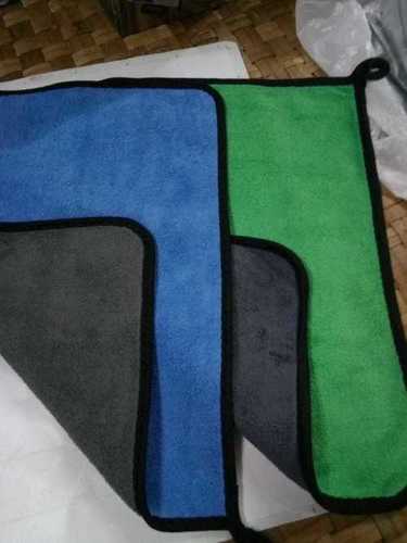 माइक्रोफाइबर क्लॉथ