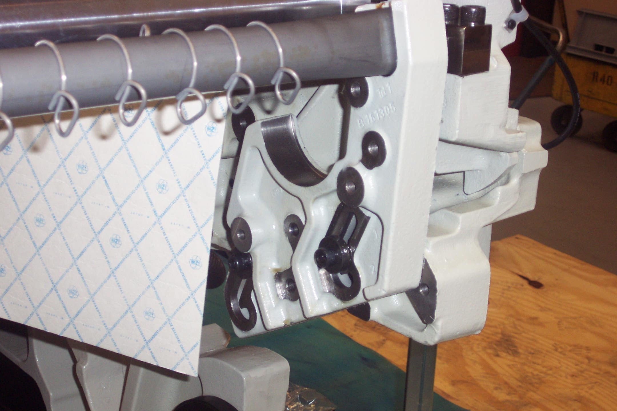 Branorost R Chips - Application: Protects Steel