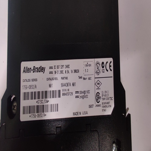 Allen Bradley 1756-0b32/a Digital Output Module