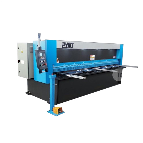 Hydraulic Metal Sheet Shearing Machine - Metal Fabrication Powerhouse, Automatic Operation, Versatile Applications