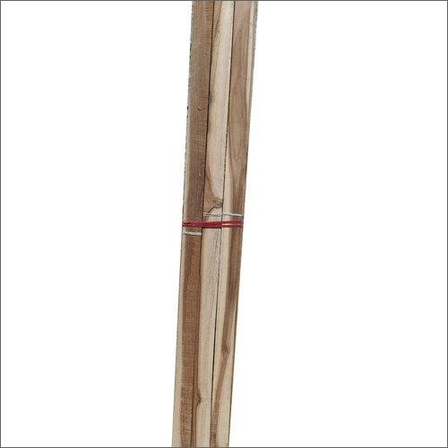 टिकाऊ 2 इंच मोटी सागवान लकड़ी की मोल्डिंग