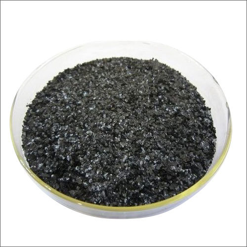 Seaweed Extract Flakes - Granular Organic Fertilizer , Black Color for Enhanced Plant Growth and Flowering Support