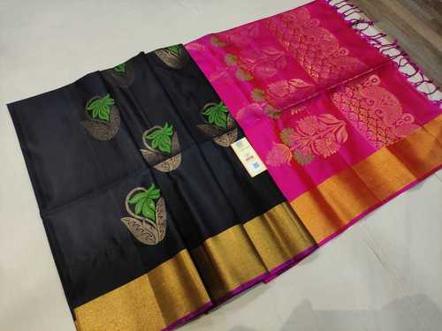 पिंक (गुलाबी) मीन बुड्डा सिल्क हैंडलूम के साथ काला