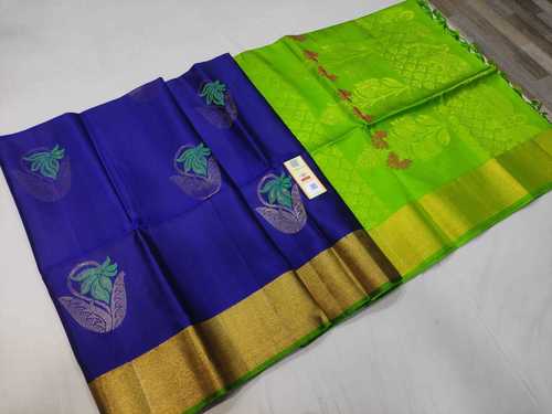 मीना बुद्ध के साथ ट्रेडिशनल प्योर हैंडलूम सिल्क