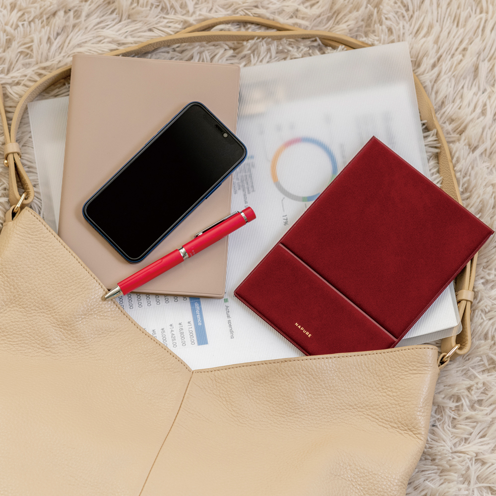 Compact Folding Mirror M Bordeaux