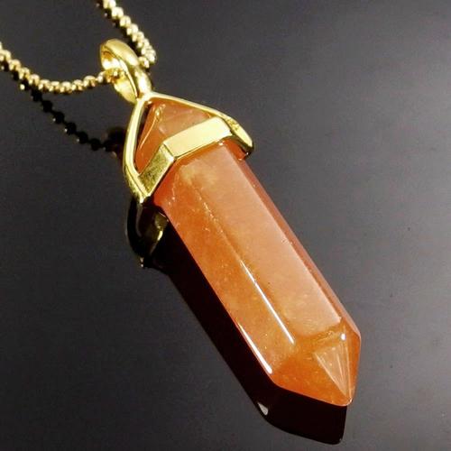 रेड एवेंट्यूरिन डबल पॉइंट पेंडेंट