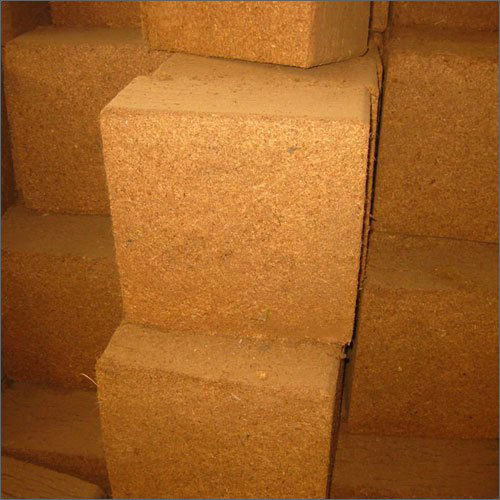 Organic Coco Peat Block - Coconut Fiber, 5 Kilograms | Eco-friendly, Anti-bacterial, Smooth Texture, Ideal For Seed Germination