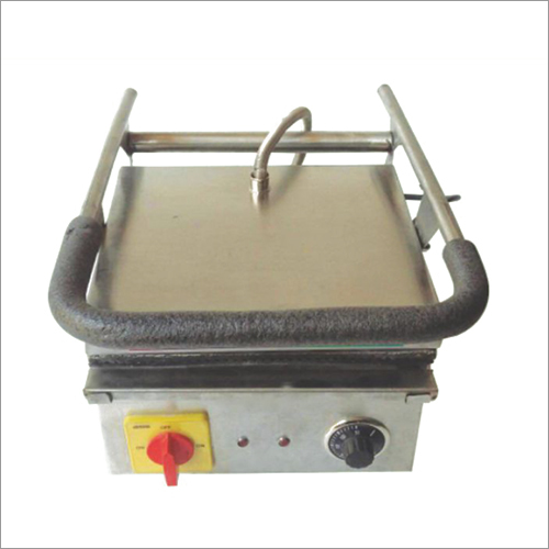 सैंडविच ग्रिलर