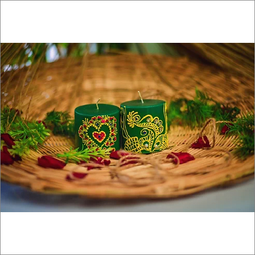 हीना कैंडल्स का उपयोग: घर की सजावट