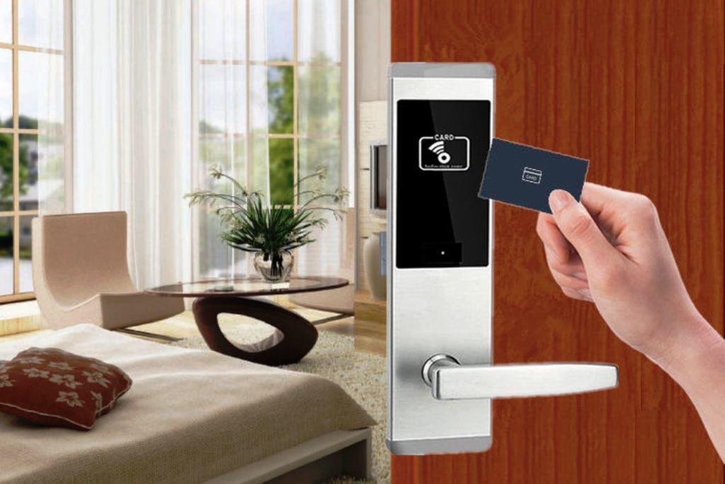 Silver Hotel Lock