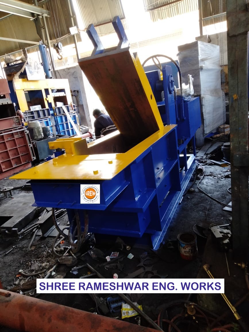 Automatic Double Action Baling Machine - Color: Blue Yellow