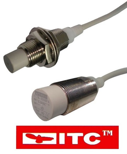 सेंसर इनपुट: 24 V