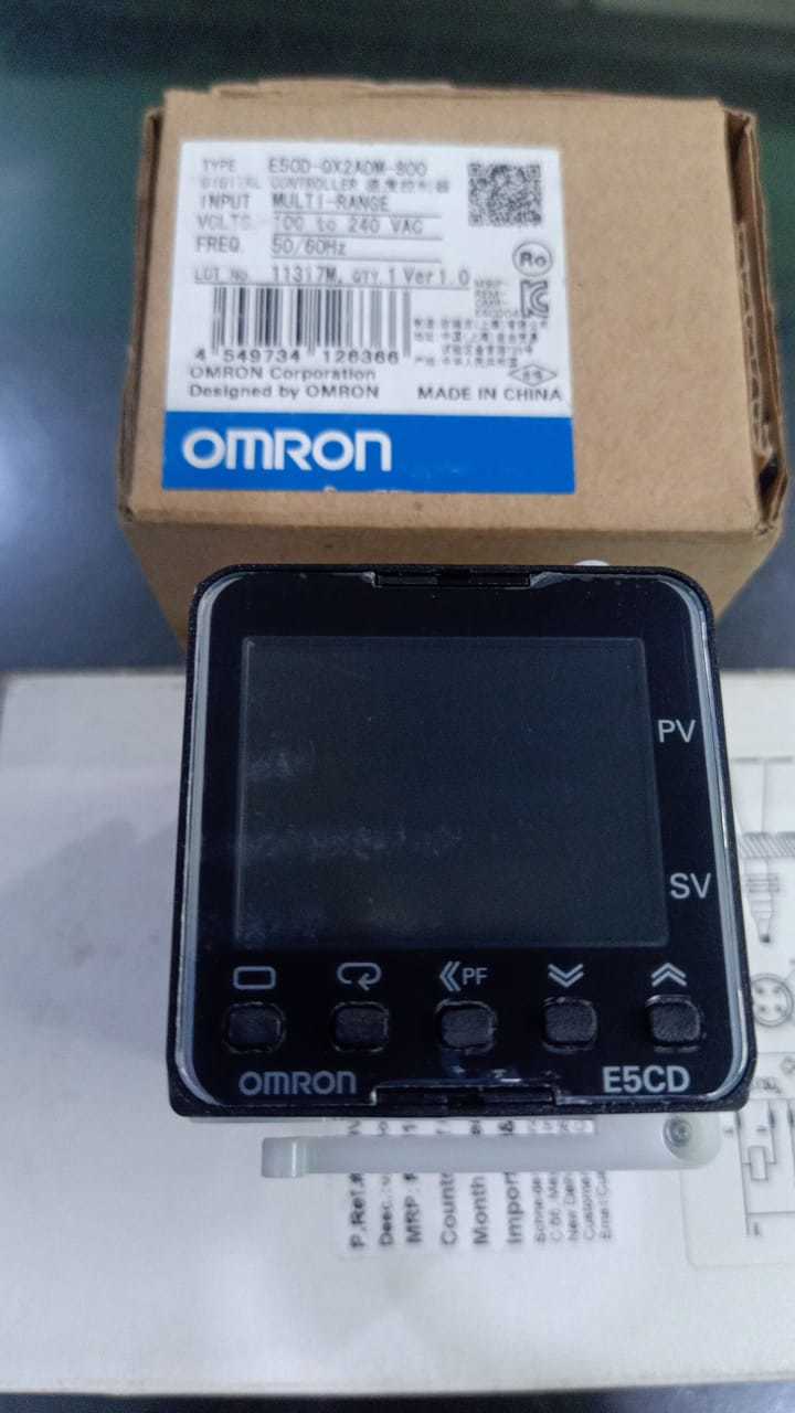 Omron E5cd-qx2adm-800