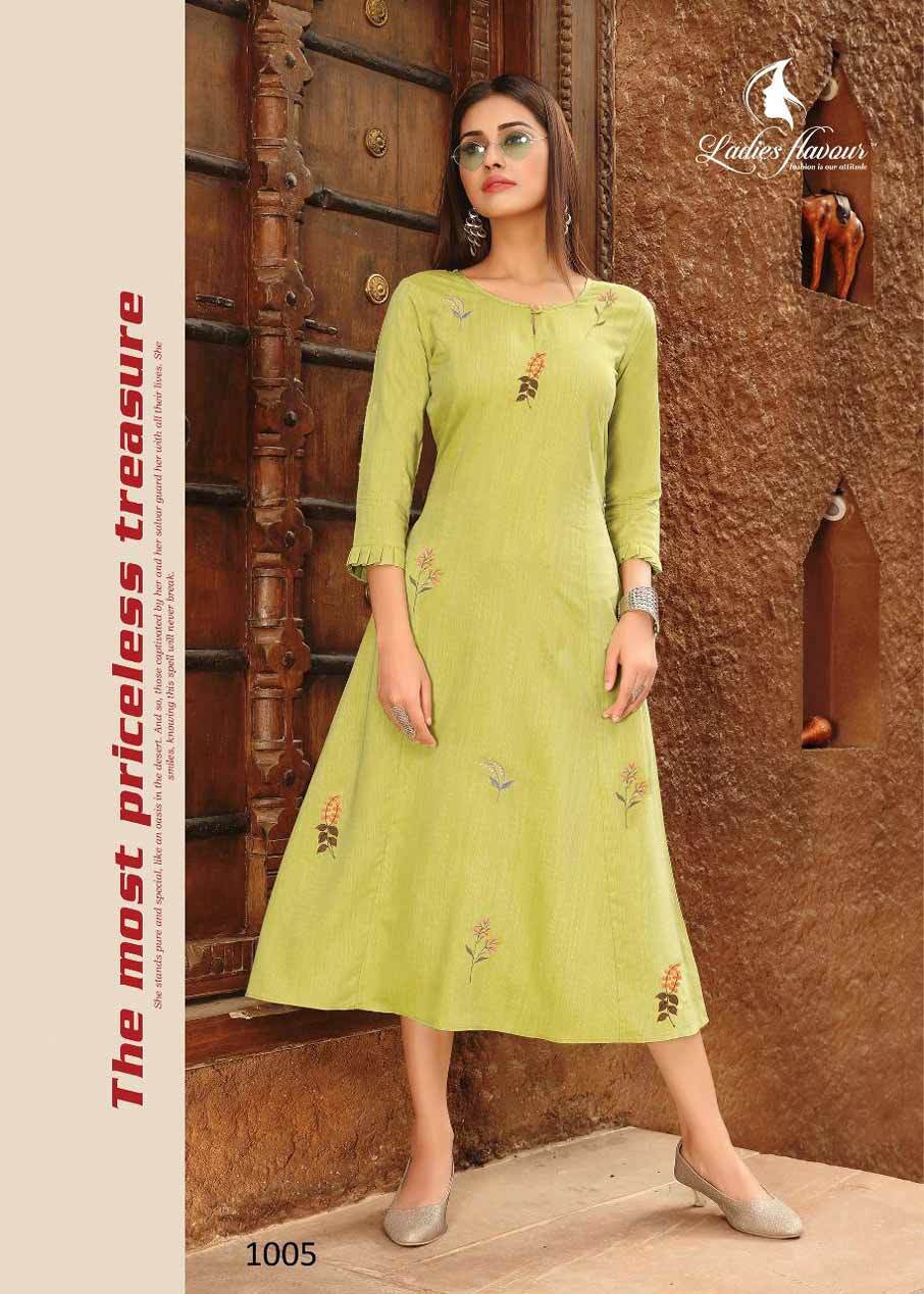 Flavour Gloory Rayon Kurti - Rayon Viscose With Embroidery Work, M(38)-3xl(46) Sizes, Casual & Formal Style, Machine Washable, Ideal For All Seasons
