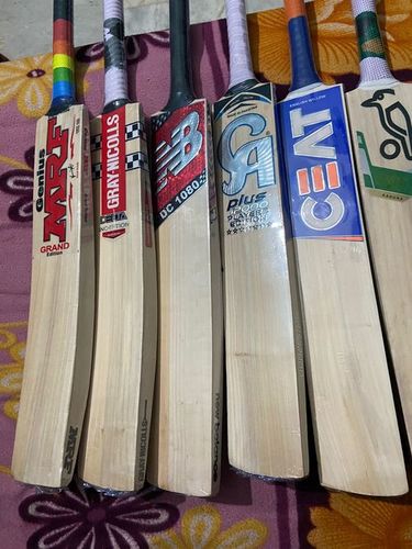 Cricket Bat - Kashmir Willow, Full Size (1150-1250 grams) | Thick Edges, Lightweight Design, Powerful Hitting, Elegant Look, Leather Grip