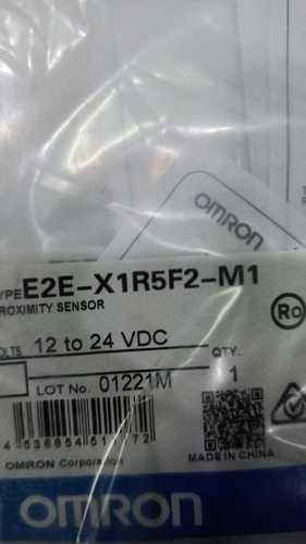 E2E-X1R5F2-M1 OMRON PROXIMITY SENSOR