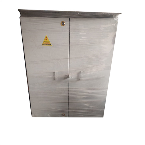 मेटल 100 ए 6 वे डिस्ट्रीब्यूशन पैनल के साथ