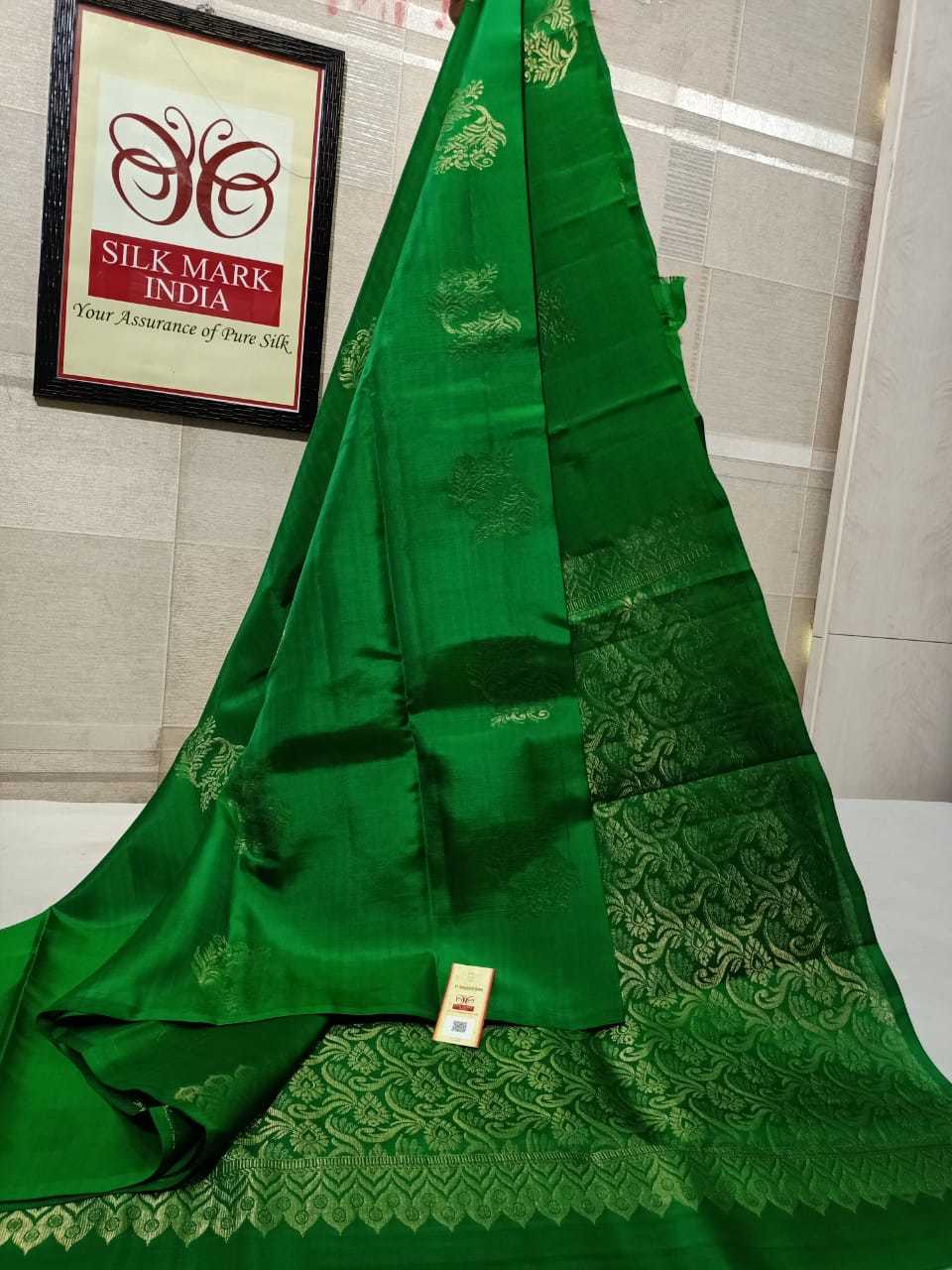 Kanjivaram Soft Silk Handloom Saree - Gold Jarie Butta, Rich Pallu With Running Blouse | Light Weight Handwoven Pure Silk, Silk Mark Certified, Double Warp Silk, Turning Border, Traditional Zari Work