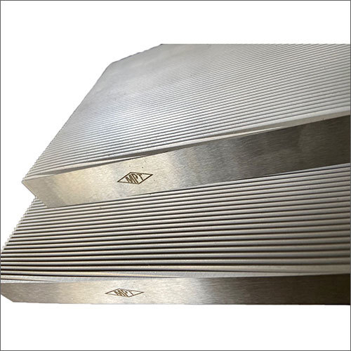 Flat Thread Rolling Dies - Metal, Different Sizes Available , Silver Finish for Industrial Use