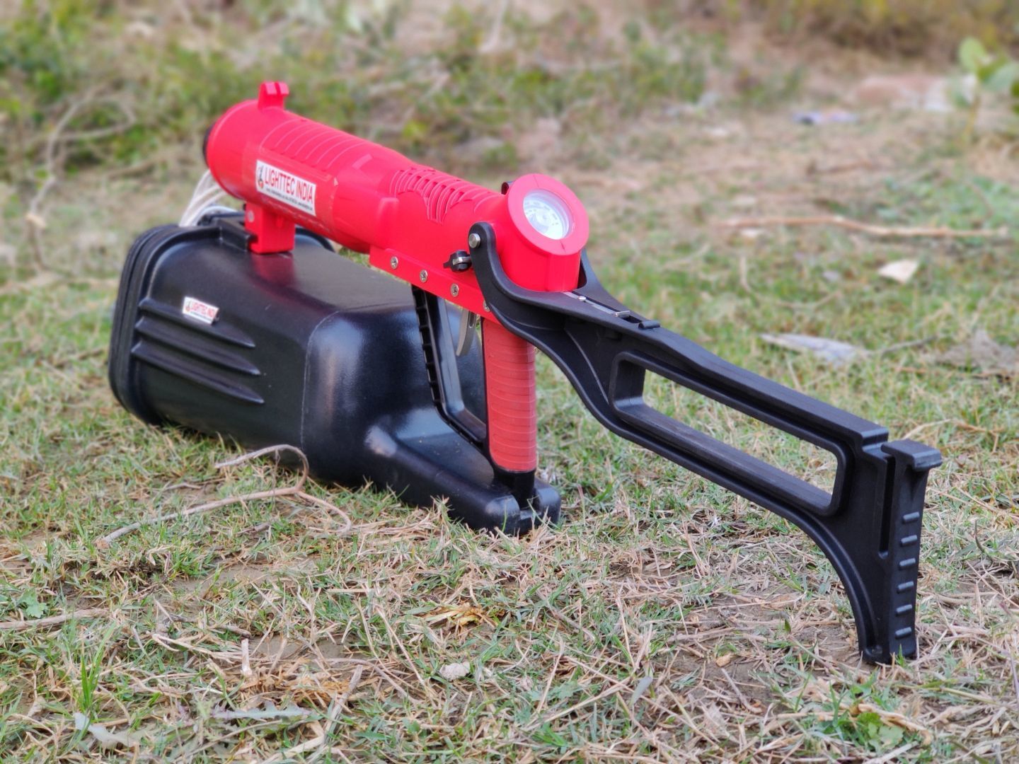 Rope Launcher - Color: Red And Black