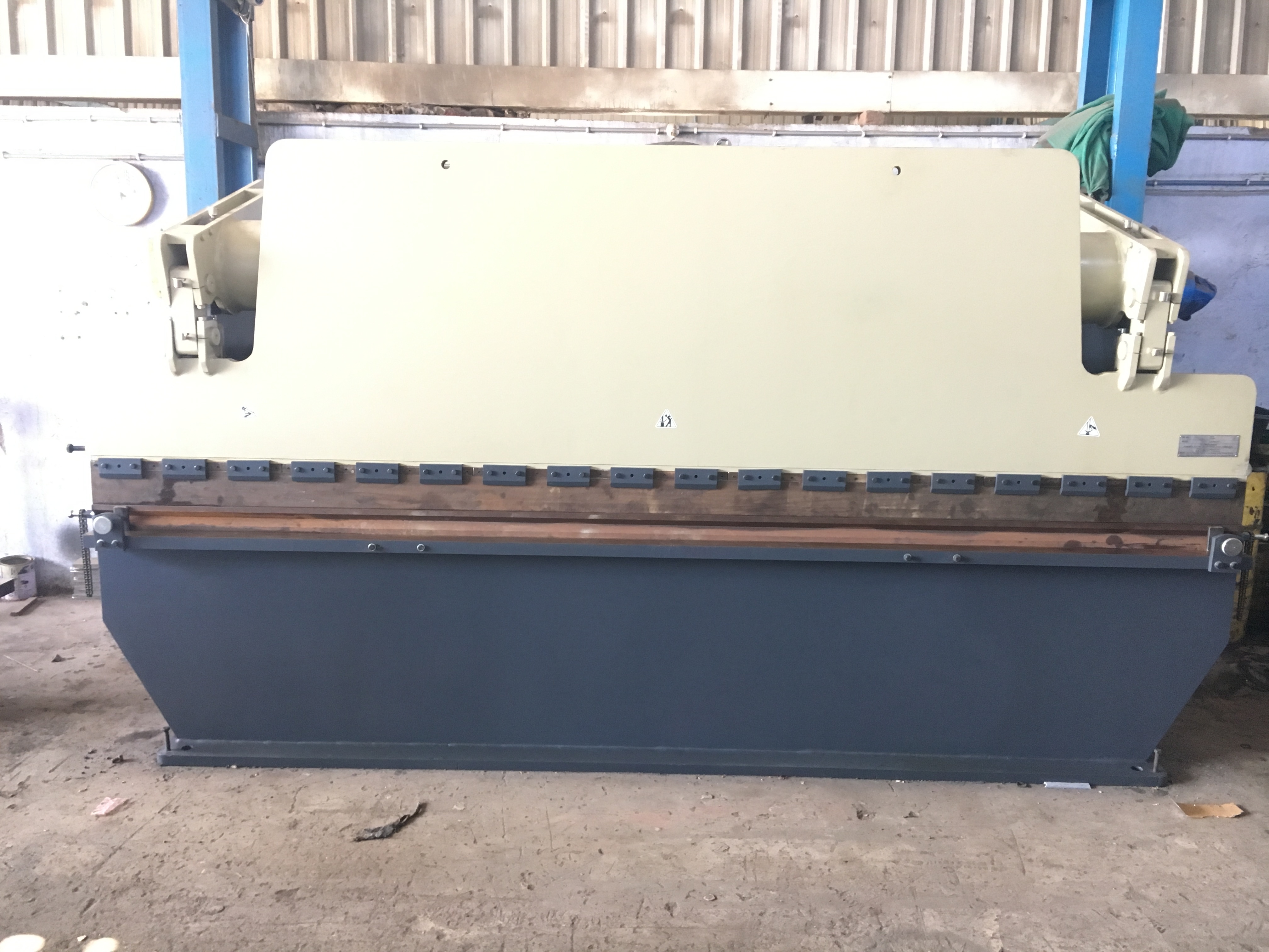 Hydraulic Sheet Bending Machine
