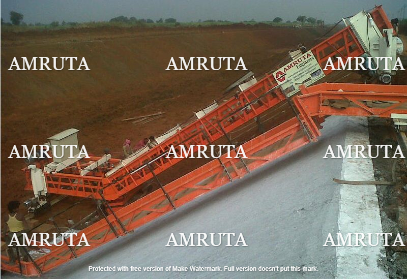 Canal Paver Capacity: 1200 Square Meter Per Day Ton/day