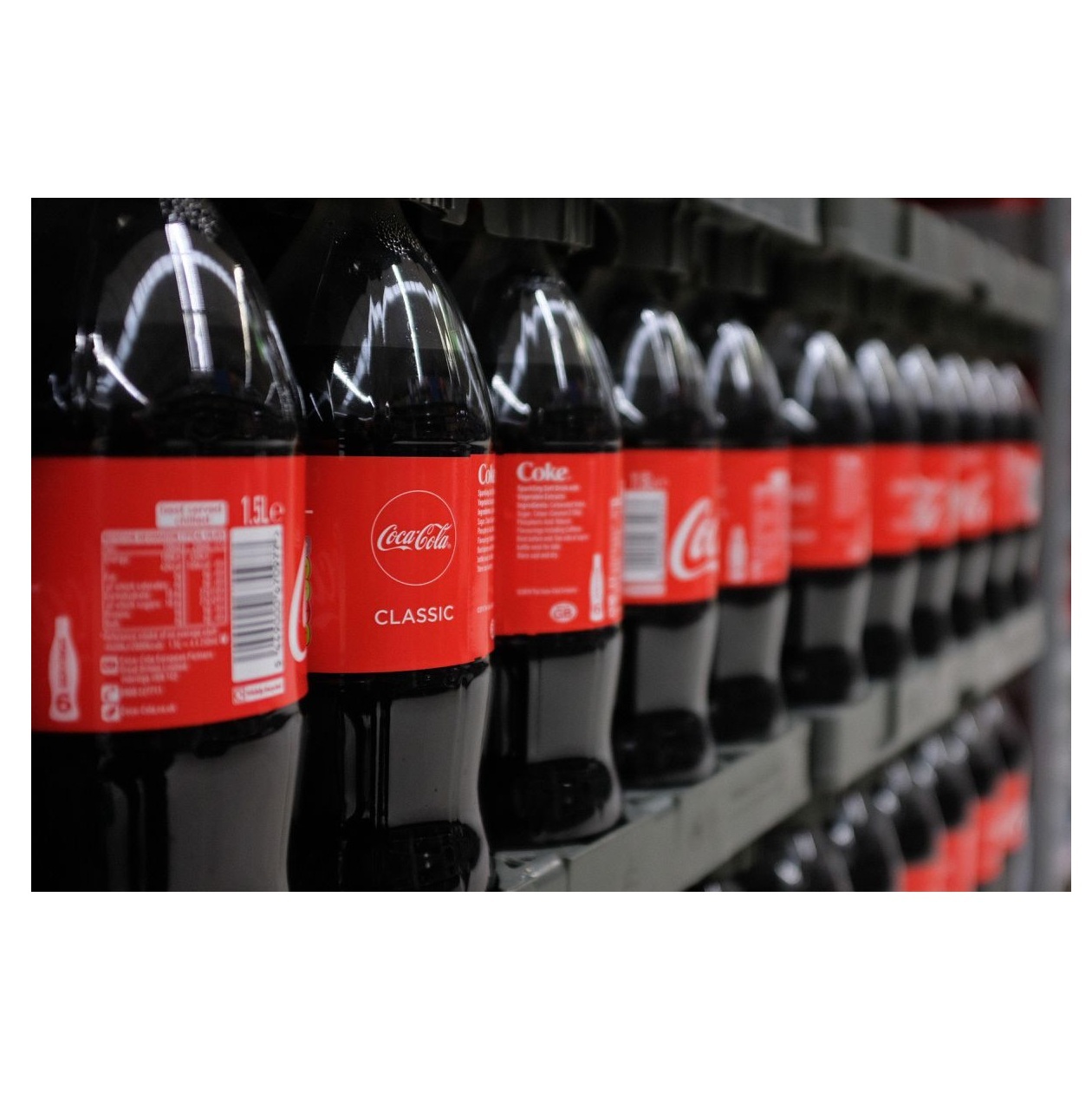 Dark Brown Wholesale Best Price Supplier Of Coca Cola 330ml Soft Drink With Fast Delivery