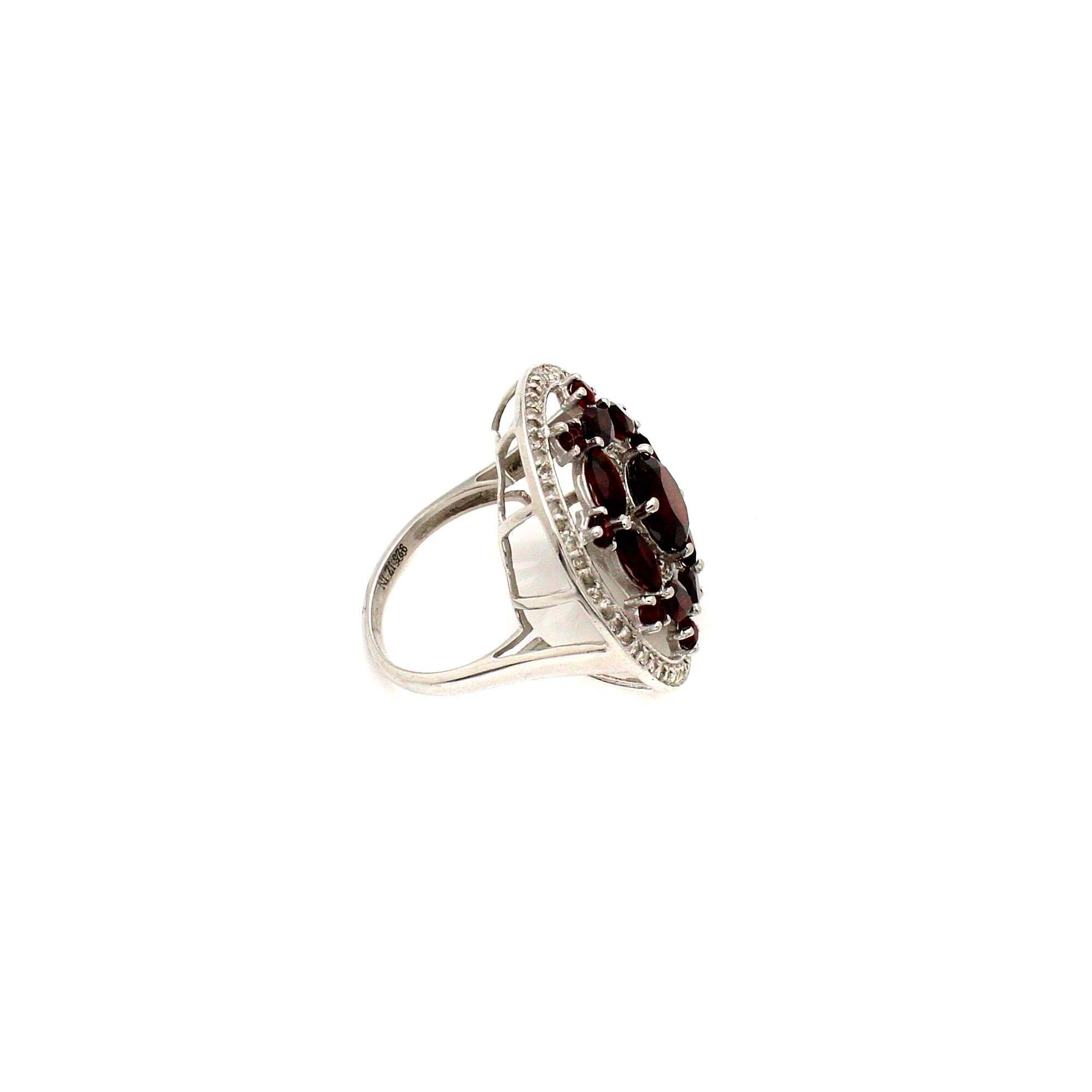925 Sterling Silver Garnet Designer Ring