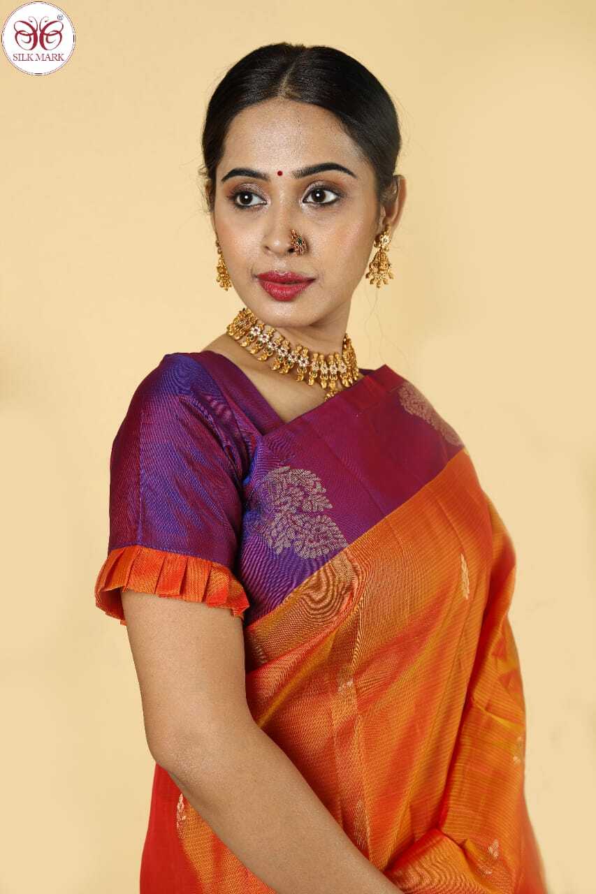 Art Silk Khadiyal Traditional Border With Side Budda