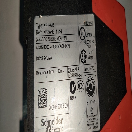 Schneider Electric Xpsar311144 Safety Relay