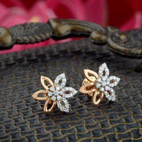 Gold Flower Diamond Earring Diamond Carat Weight: 0.50 Carat