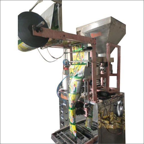 Mild Steel Food Packaging Machines - Automatic Operation, Heavy Duty Durable Metal Construction | Versatile Configurations for Efficient Conveyor Belt Packaging