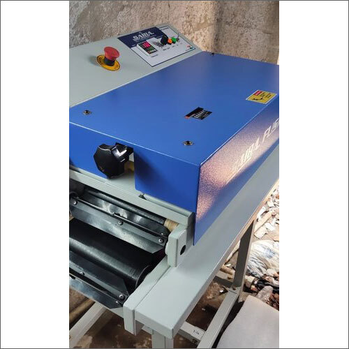 Continuous Fusing Machine - Semi Automatic, 45 Kilograms Weight | Ideal For Bulk Apparel Production