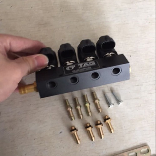 स्टैग सीएनजी किट इंजेक्टर रेल वाहन का प्रकार: 4 वाहन