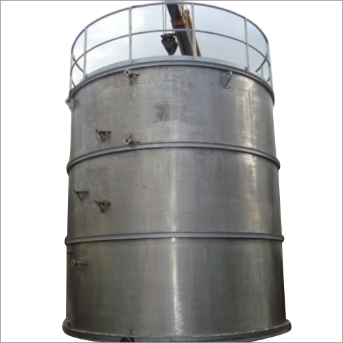 औद्योगिक स्टोरेज टैंक्स