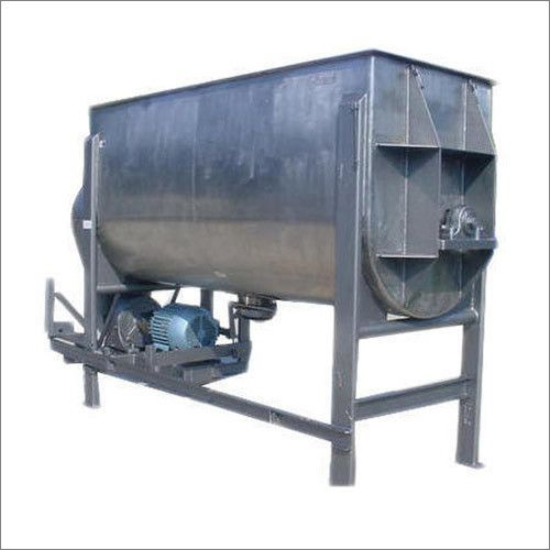 Industrial Ribbon Blender Capacity: 500 Kg/Hr