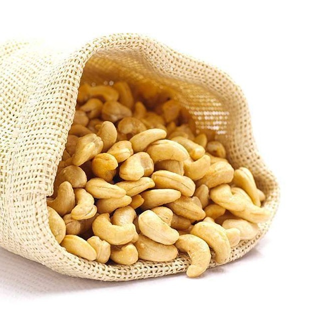 Raw Cashew Nuts - Bulk Supply For Worldwide Delivery | Dried, 24-month Shelf Life, Ideal For Food Applications