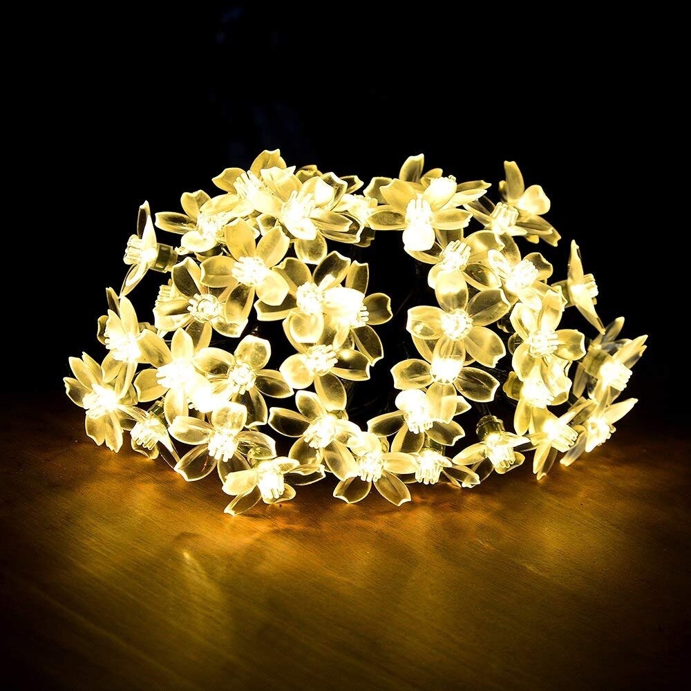 Warm White 4 Mtr Flower Led String Light 16 Flower 3d Light Romantic Decoration