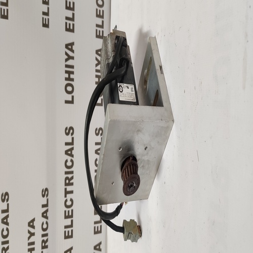 Omron R7m-a40030-s1 Ac Servo Motor