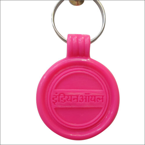 Different Colors Available Customized Promotional Key Chain