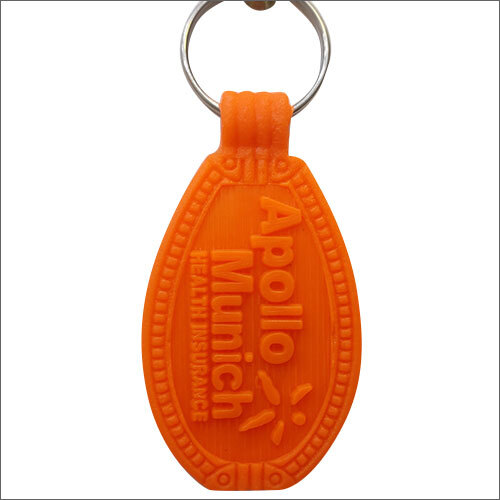 Different Colors Available Customized Promotional Key Chain